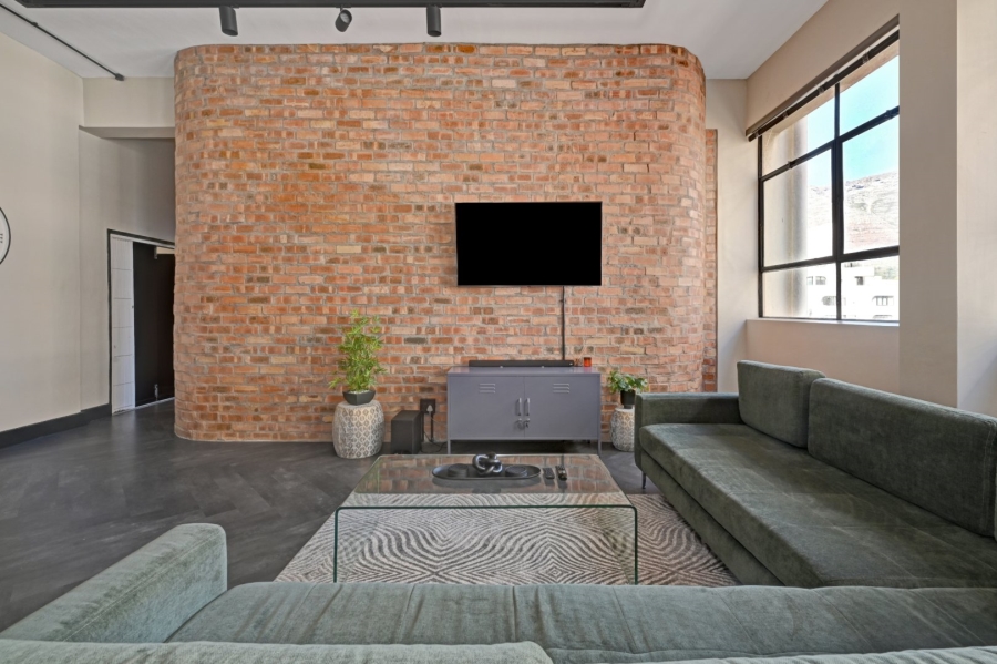 2 Bedroom Property for Sale in Cape Town City Centre Western Cape